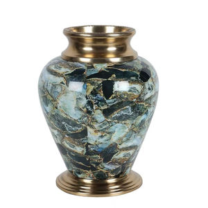 Vase en métal, en aluminium et fer, avec col et base plaqués or, avec motif imprimé d'autocollants en émail, 2025 - Product Image 1