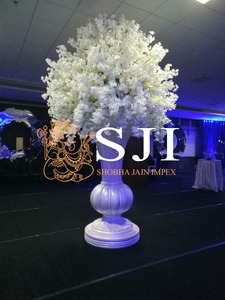 Pot de fleur Royal Bloom pour décor de mariage Pot de fleur en fibre de passerelle Décoration de mariage Pots de fleurs - Product Image 3