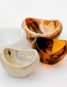 Cuencos de Resina con Aspecto Ahumado de Lujo | |   Cuencos Artesanales con Diseños Únicos en Espiral para Cenas Modernas y Regalos | |   Premium - Product Image 6