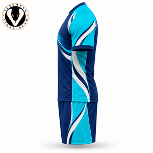 Tenue de compétition de football combinant tissu performant, coupe confortable et construction respirante pour les matchs de compétition - Product Image 2