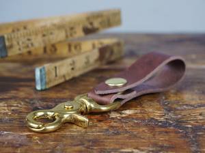 LLavero de cuero de lujo elegante personalizado con anillos Llavero grabado personalizado de moda de 2017 - Product Image 4