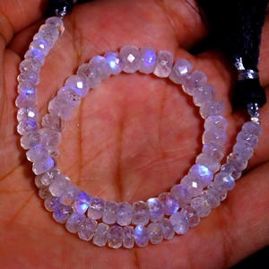 Pierre de lune arc-en-ciel naturelle 4-5mm perles de rondelle à facettes perles de pierres précieuses en vrac pour la fabrication de bijoux en gros cristal de guérison en vrac - Product Image 6