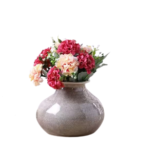 Vase à fleurs en métal en fer au design moderne le plus vendu avec finition en métal émaillé pour la décoration de table de mariage et comme centres de table - Product Image 2