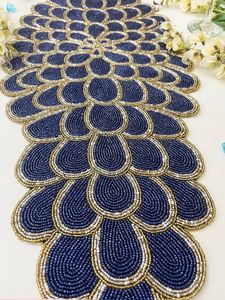 Camino de mesa con cuentas azules y cuentas doradas Camino de mesa decorativo de Navidad de oro plateado Camino de mesa de granja - Product Image 3