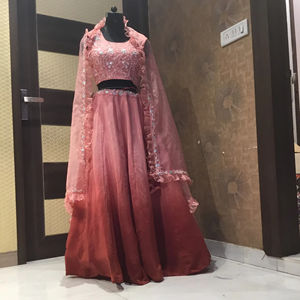 Lehenga choli Partywear lehenga pour femmes Designer Bridal lehenga blouse indienne robe de mariage - Product Image 2