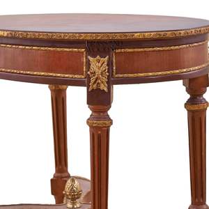 Mesa Auxiliar Redonda de Lujo de Caoba con Incrustaciones Florales y Detalles Ornamentales de Latón Dorado para Decoración Clásica de Sala de Estar - Product Image 4