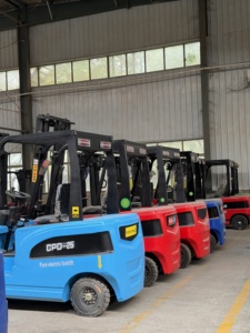 Montacargas Eléctrico Pequeño de 3 y 5 Toneladas de Bajo Precio en <span class=keywords><strong>China</strong></span>, Montacargas Eléctrico Todoterreno, Montacargas Eléctrico en Venta - Product Image 5