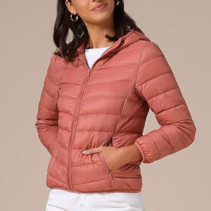 Veste d'hiver matelassée à capuche pour femme, ultra-légère, isolée, imperméable, pour les voyages, les activités de plein air et l'hiver - Product Image 2