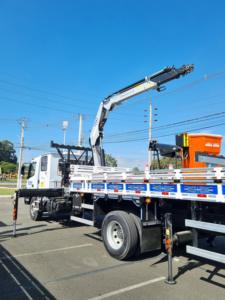 Grue à flèche brésilienne TKA 16.700-Capacité de haute qualité 16.7 T/M 3.975Kg et portée verticale de 18.8m. Pour Camions-PRIX SUR DEMANDE - Product Image 3