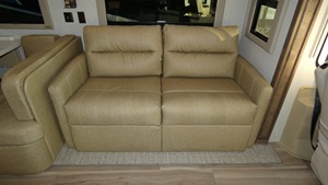 Nuevas autocaravanas T-i-f-f-i-n Byway 38CL 2026 listas para la venta - Product Image 6