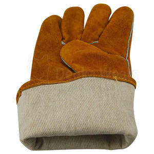 Fabricant en gros de vêtements de travail personnalisés à motifs pour la lutte contre les incendies, protection contre la chaleur, gants de soudage de sécurité en cuir personnalisés - Product Image 6