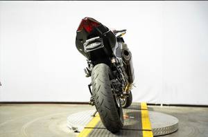 Disponible en stock, échappement noir de haute qualité, amélioré, pour motos sportives super rapides. - Product Image 2