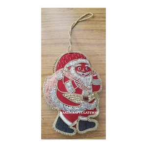 Adornos Navideños Colgantes Hechos a Mano con Bordado Zari Dorado y Cuentas, Hermoso Adorno con Forma de Santa Claus en Color Rojo - Product Image 1