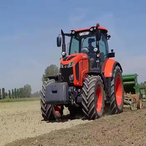 Tractor de ruedas usadas KUBOTA con motor Perkins, quitanieves de montaje frontal y cubierta de corte de montaje medio, componentes incluidos para granjas - Product Image 1