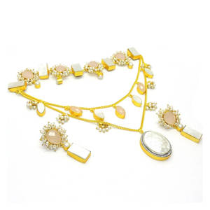 Ensemble de bijoux Kundan de mariée fait à la main en ligne pour femmes-grossiste et fabricant de bijoux - Product Image 1