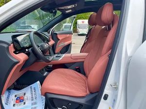 SUV Familiar 2024 2.0T, Fabricación China, Motor Eficiente, Aceleración de 7.9s, Nuevo y Usado, Precio Económico - Product Image 5