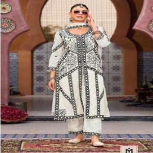 Hermosa ropa ocasional alta demanda alta calidad pesado Chinon Salwar Suit & Dupatta con bordado trabajo exportador indio - Product Image 1