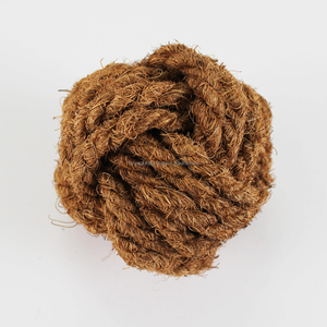 Juguete para Perros de Cáscara de Coco Natural, Venta al Por Mayor de Fabricante Vietnamita, Pelota Resistente para Masticar, Entrenamiento, Alivio del Estrés y Ejercicio Diario - Product Image 1