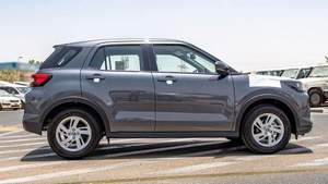 Nuovo 2024 Toyo Ta Raize 1.0L motore benzina Mini auto grigio chiaro interni in pelle sedili I-Force Max Premium cambio automatico - Product Image 5