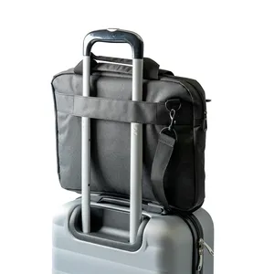 Borsa Promozionale Sostenibile Amaryllis in RPET, Valigetta Ecologica per Gadget - Product Image 5