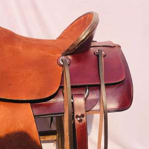 Ensemble de selle western en cuir avec décorations d'art sur bois de qualité supérieure, thème course de barils |   Équipement d'équitation en acier inoxydable façonné à la main - Product Image 3