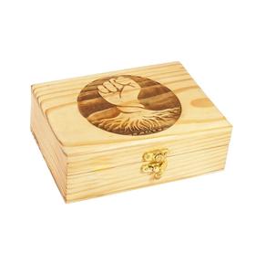 Boîte à bijoux en bois gravée à la main pour femmes-Bijoux pour hommes | Boîtes décoratives | Rangement et organisateur (Hand Unity) - Product Image 1
