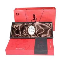 Boîte d'emballage de parfum vide rigide et écologique avec logo personnalisé, finition mate de luxe et revêtement UV, disponible en 10ml, 30ml, 50ml, 100ml