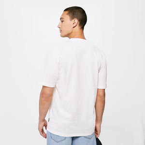 T-shirt de sport à manches courtes pour hommes avec logo personnalisé 2023/T-shirts pour hommes les plus vendus au Pakistan - Product Image 3