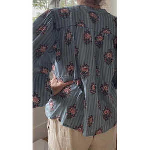 Blusa Omara para Mujer, Estampado Floral a Cuadros, Camisa Larga con Bordado de Encaje, Popelina, Talla XL, Uso Diario, 100% Algodón, Botones, Color Ceruleo Niebla - Product Image 5