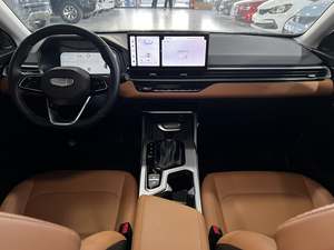 Geely Emgrand Auto Usado 2024 1.5L CVT Gasolina Sedán Versión Flagship Cuatro Puertas Cinco Asientos Volante a la Izquierda Precio Bajo - Product Image 5