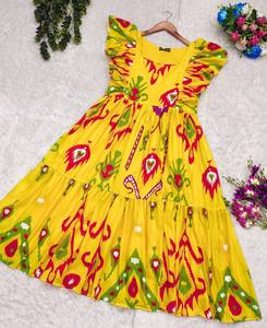 Robe maxi en coton idéale pour l'été avec imprimé Patola, élégante pour les soirées, protection solaire, évacuation de l'humidité - Product Image 1