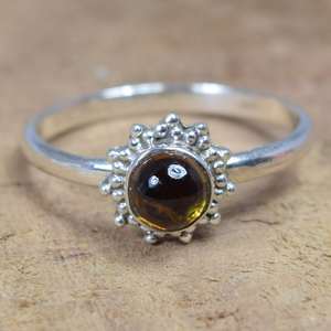 Bague en argent sterling 925 plaqué or rose avec tourmaline jaune sertie de griffes fantaisie, design floral, pour femme - Product Image 1