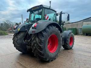 รถแทรกเตอร์เฟนด์ท 828 S4 สีเขียว ปี 2018 รถแทรกเตอร์ตีนตะขาบสำหรับงานเกษตร ยางใหญ่ เหมาะสำหรับงานภาคเกษตร - Product Image 1