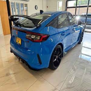 HONDA Civic Type R 2024 NEUVE ET IMMACULÉE - Product Image 2