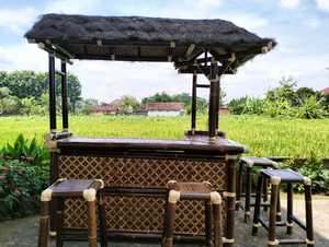 Tabouret en bambou classique de qualité supérieure fait à la main Gazebo Pergola de haute qualité Design de mobilier d'extérieur pour Tiki Bar Sulawesi - Product Image 3