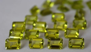 Piedra Preciosa de Peridoto Natural de Calidad AA, Corte Octogonal de 6x8 mm, Piedra Facetada Verde, Gemas Mehrajudin, Certificadas por Terceros, 1-3 Quilates - Product Image 4