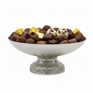 Moderno Plato de Cobre Martillado Artesanal con Diseño de Pedestal, Acabado en Oro Rosa, Plato Decorativo para Dulces y Chocolate en Oferta - Product Image 3