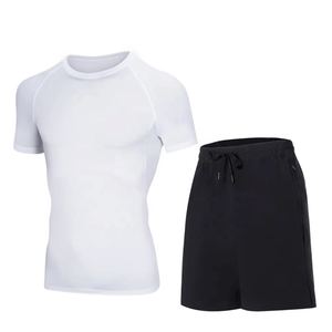 Ensemble de t-shirt et short de sport d'été respirant et anti-transpiration, 2 pièces, léger, à séchage rapide, personnalisable pour homme - Product Image 2