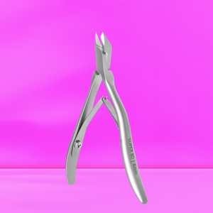 Pince à cuticules professionnelle 3PRO Super 80, bords inclinés de 4 mm, 48-51 HRC, poignées de 7-8 cm, ensemble de manucure et pédicure - Product Image 1