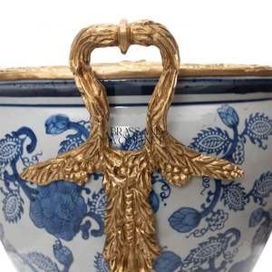 Maceta Decorativa Clásica Azul y Blanca - Product Image 5