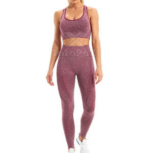 ชุดโยคะผู้หญิงคุณภาพดีที่สุด ผลิตตามสั่ง เอวยืดหยุ่น สีพื้น ชุดออกกำลังกาย 2 ชิ้น - Product Image 1