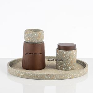 Juego de quemador de incienso de resina de terrazo verde claro Soporte de Bakhoor decorativo moderno con bandeja para fragancia y regalo para el hogar - Product Image 1