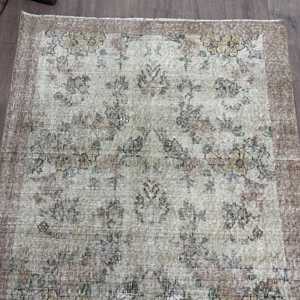 Turkish Vintage Rug 3.7x6.6 ft (113x200 cm), <b>Brown</b> Floral <b>Wool</b> Rug - Product Image 4
