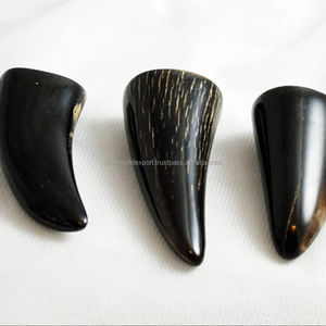 Boutons à bascule en corne de résine écologique Boutons de couture de luxe avec deux trous Fermetures de qualité à texture forte Falak World Export - Product Image 1