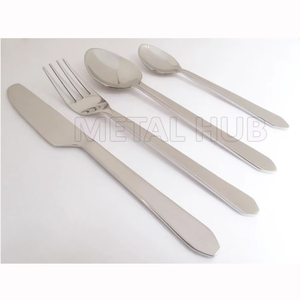 Juego de cubiertos de acero inoxidable sostenible con asas ecológicas forjadas a mano para fiestas - Product Image 3