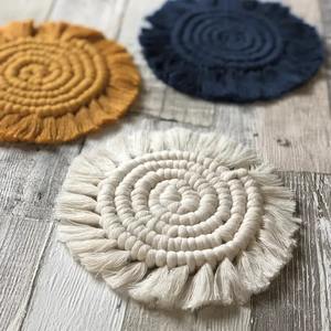 Sous-verre en macramé 100% coton fait à la main pour la décoration de la maison de la table à manger et de nombreuses autres utilisations prix de gros en Inde - Product Image 4