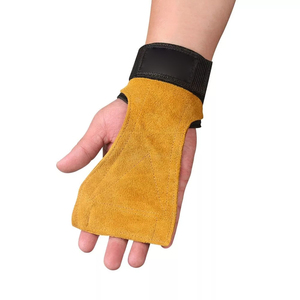 Poignée de gymnastique à 3 trous au design confortable, offre une protection fiable des mains, poignée de gymnastique à 3 trous de haute qualité pour les athlètes - Product Image 3