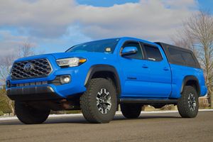 Toyota Tacoma TRD Off-Road Doble Cabina 4x4 2020 Usada, 1 Dueño, Motor V6, Diferencial Trasero con Bloqueo, Color Azul Voodoo - Product Image 3