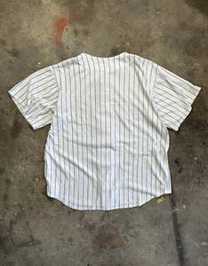 Uniformes de baseball à sublimation personnalisés axés sur la performance Maillots à doublure respirante Vêtements de sport d'équipe personnalisés pour adultes - Product Image 3
