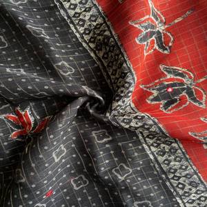 Sari VASTRA COTTAGE de Lino Premium con Estampado de Cuadros Zari, Diseño Completo con Trabajo de Espejo y Borde Tejido con Zari, Prenda Elegante - Product Image 5